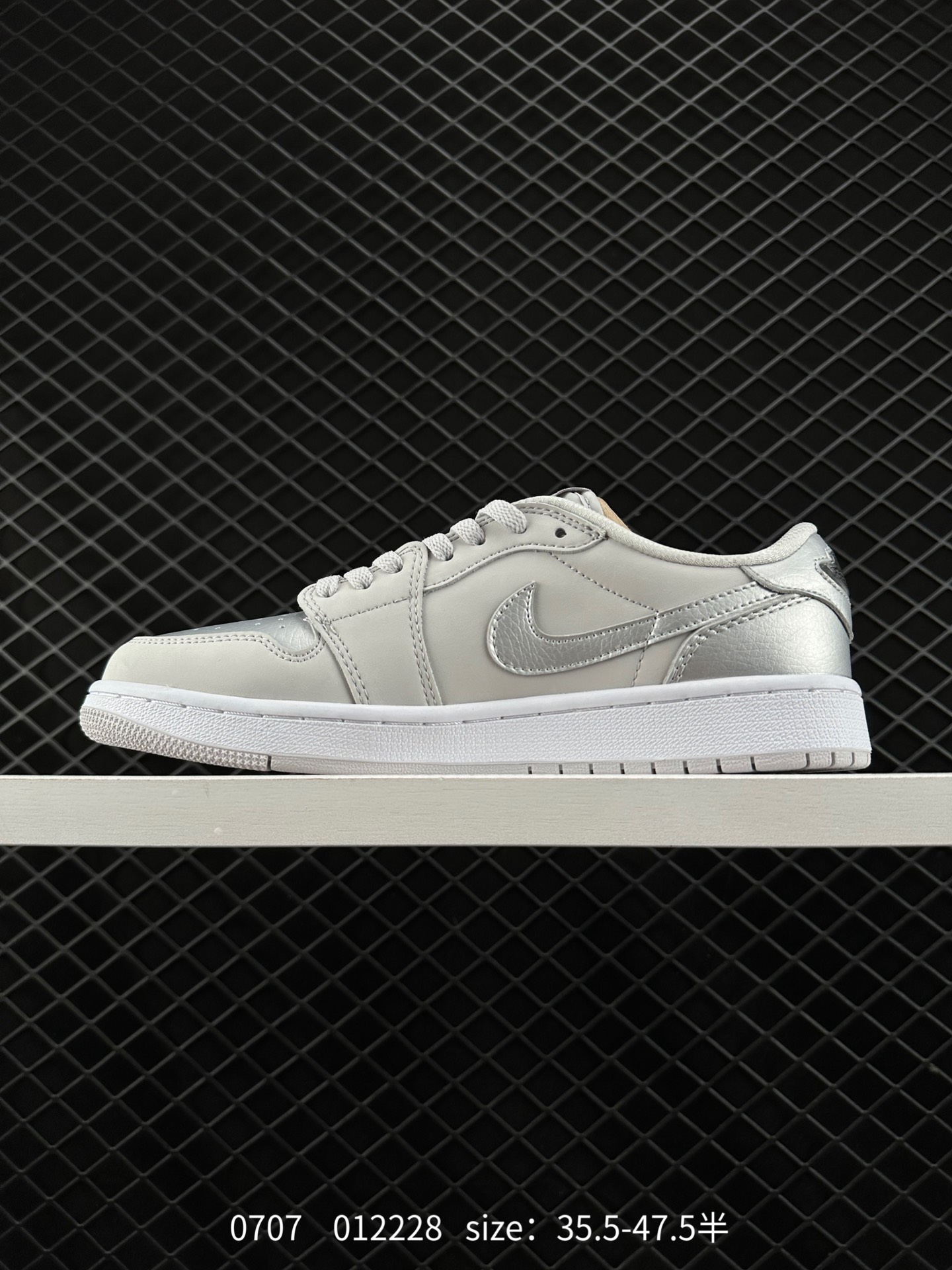 Air Jordan 1 Low AJ1